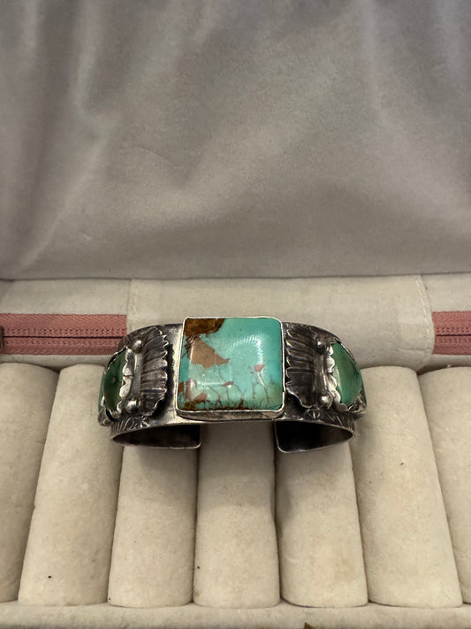 OUTLAW 1970s cuff