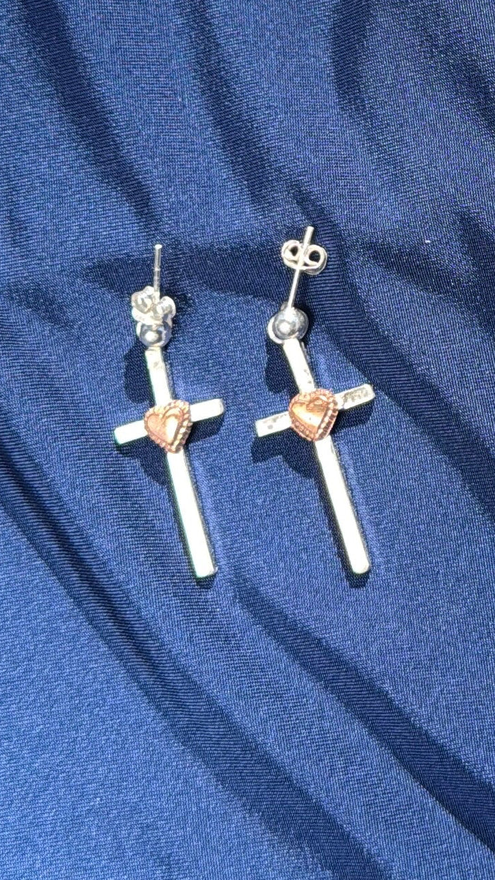 Cross dangles